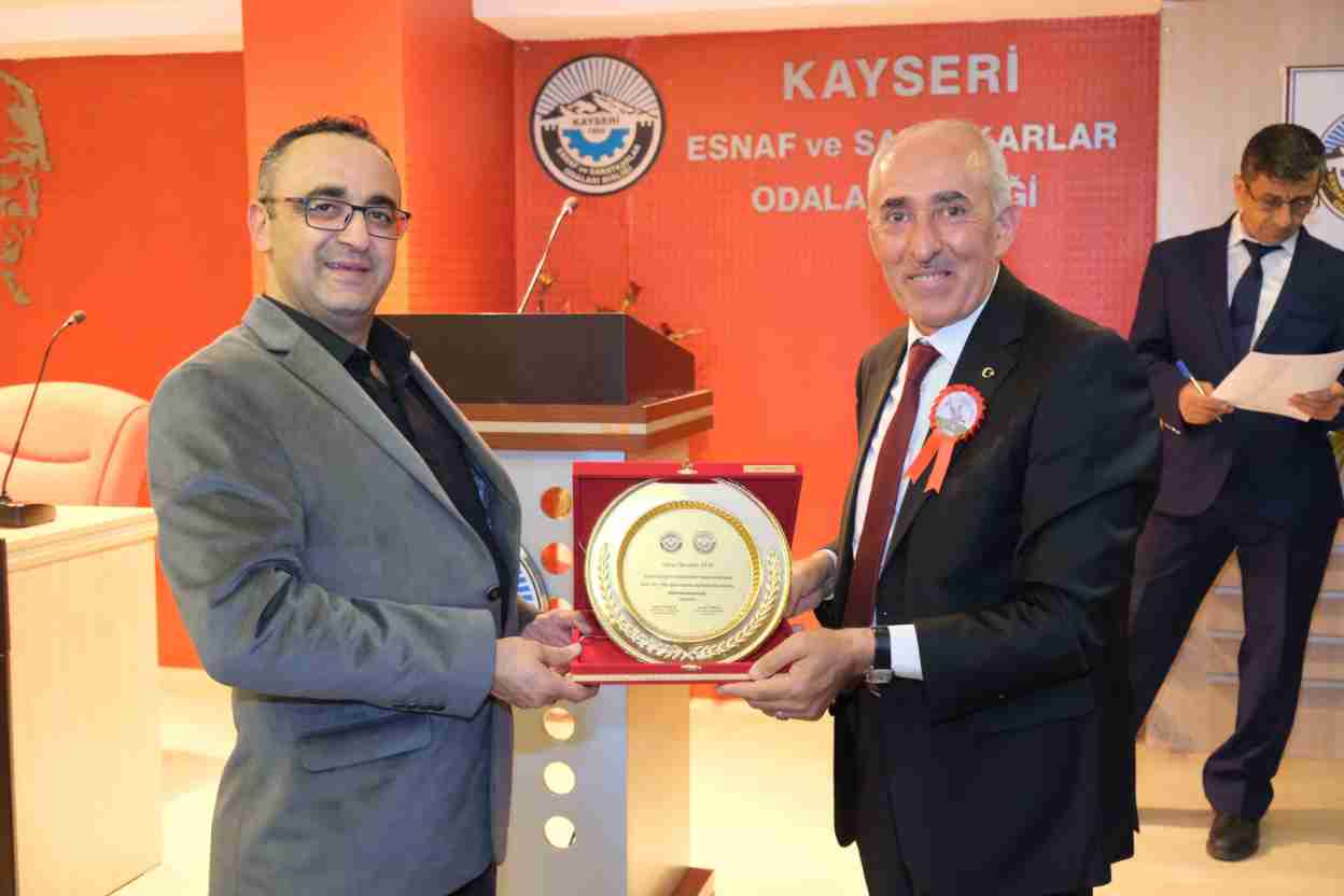 imgi_119_ahilik-haftasY-kutlamalarY-2023-oda-ahilerine-plaket-toreni_26