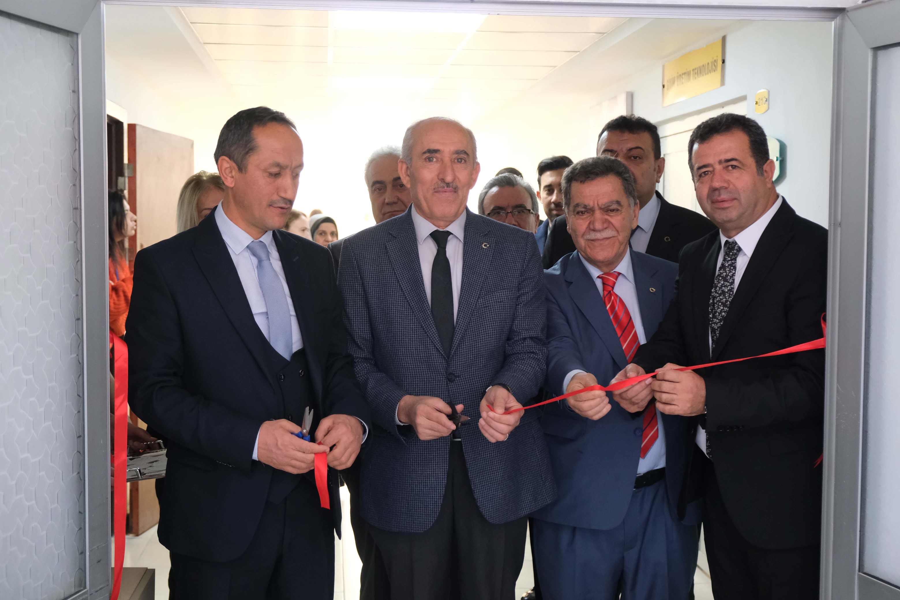 imgi_12_osman-dusungel-mesleki-egitim-merkezi-acilis_8
