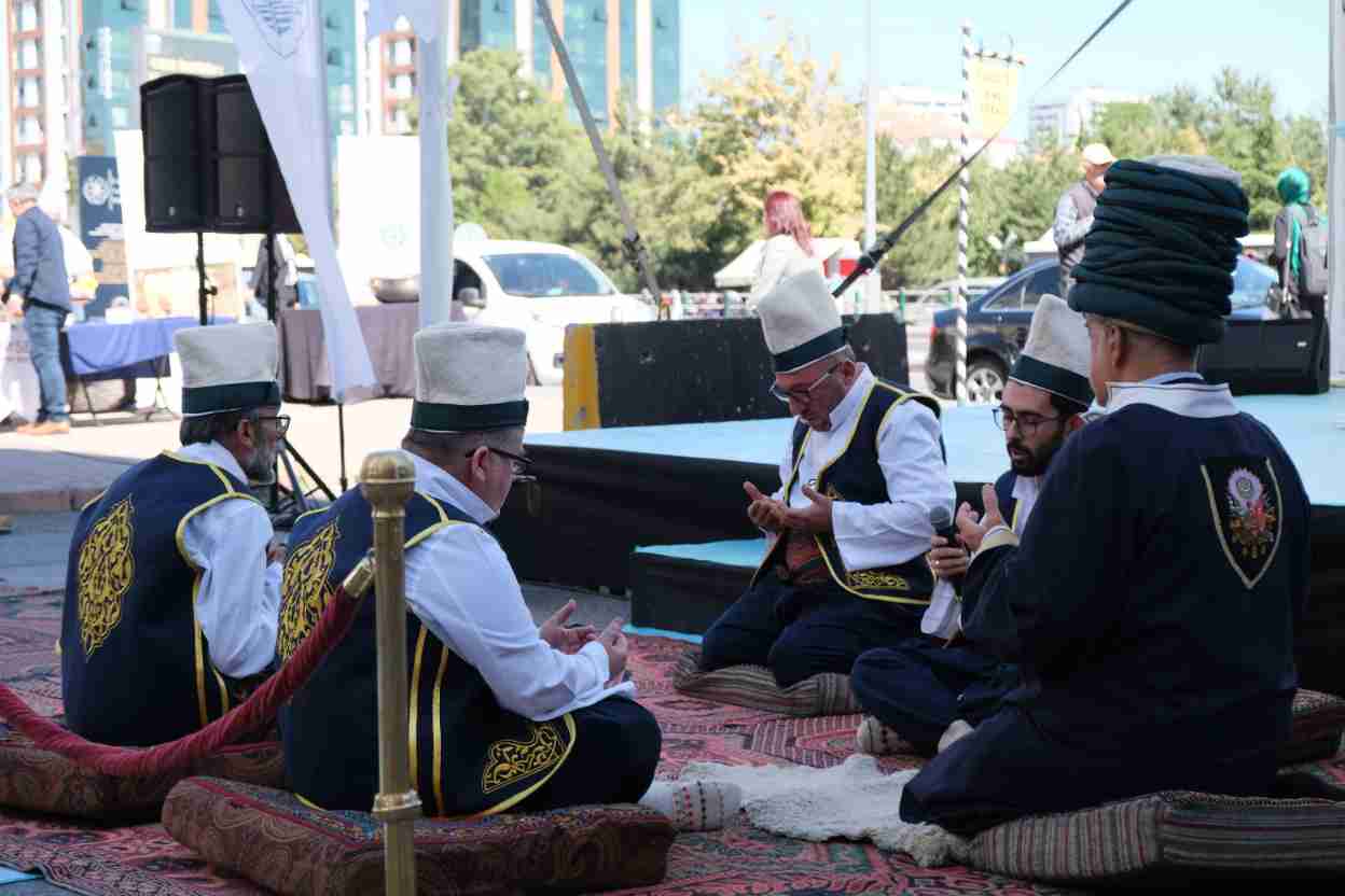 imgi_76_ahilik-haftasY-kutlamalarY-2023-kayseri-ahi-evran-muzesi-toren_47